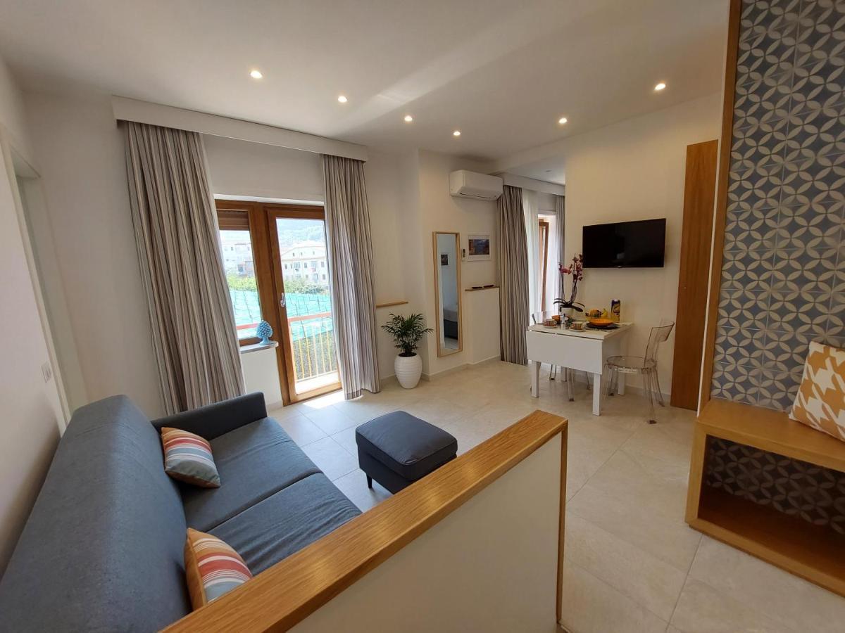 Mistral Luxury Suites Sorrento Exterior photo