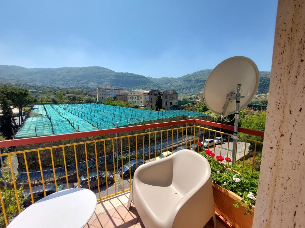 Mistral Luxury Suites Sorrento Exterior photo