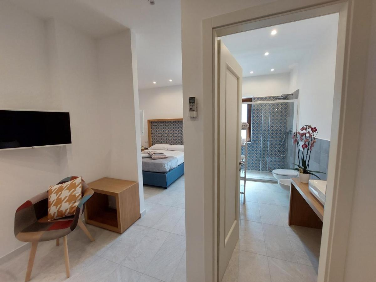 Mistral Luxury Suites Sorrento Exterior photo