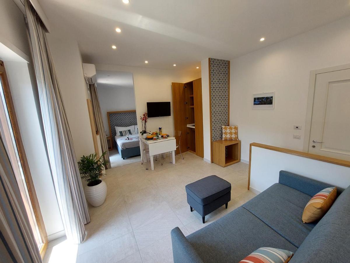 Mistral Luxury Suites Sorrento Exterior photo